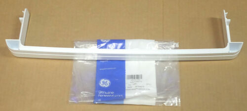 WR17X11890 GE Refrigerator Door Bracket Bar Fresh Food PS1015918 AP3849787